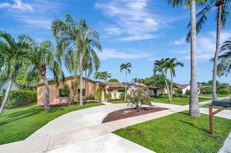 Image 52 of 63 For 22699 53rd Ave