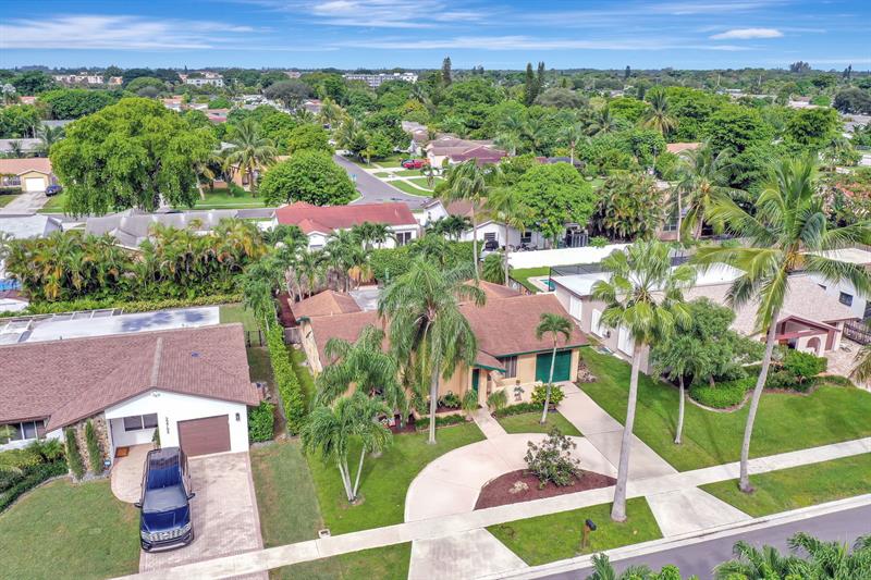 Image 58 of 63 For 22699 53rd Ave