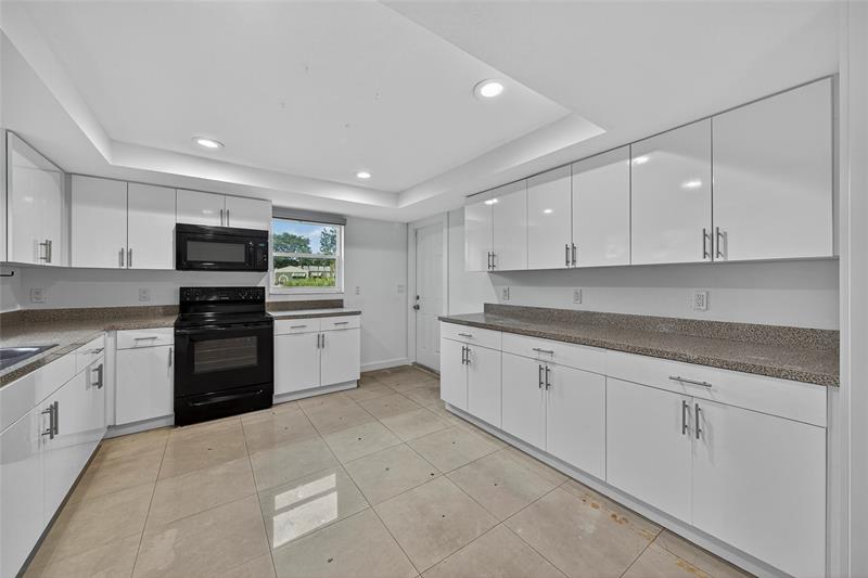 Image 12 of 42 For 206 5th Avenue