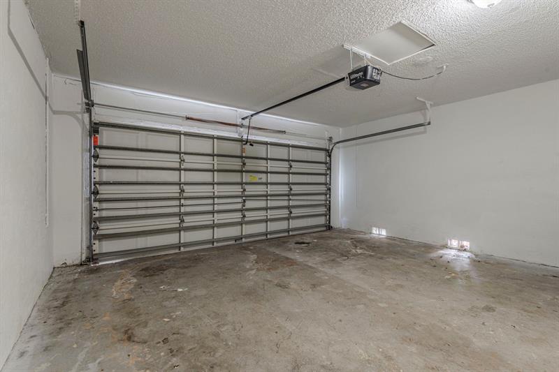 Image 30 of 37 For 8471 198th St
