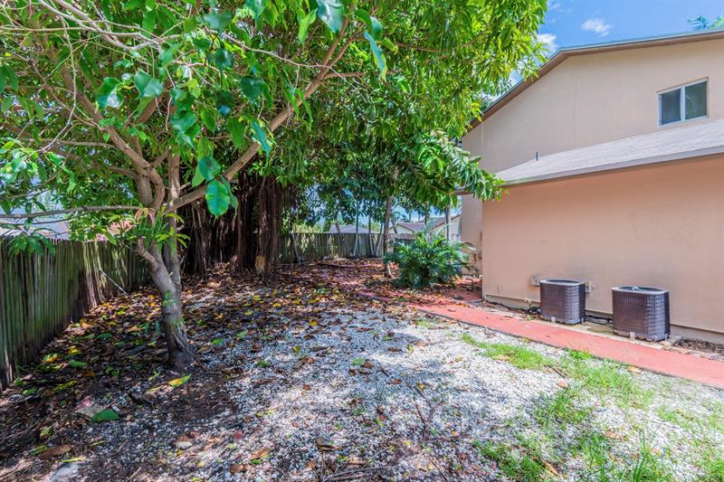 Image 34 of 37 For 8471 198th St
