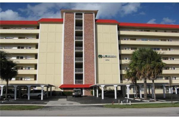 Details for 1101 Crystal Lake Dr  103, Deerfield Beach, FL 33064