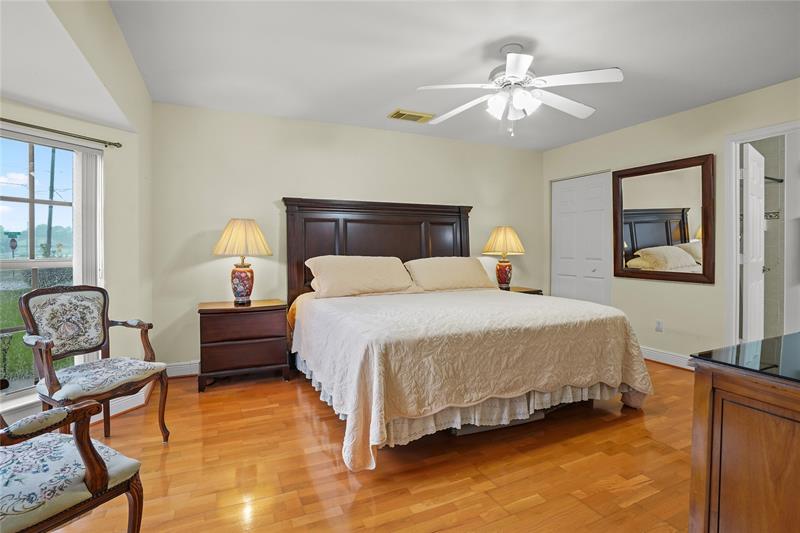 Image 12 of 41 For 5901 Wolverine Rd