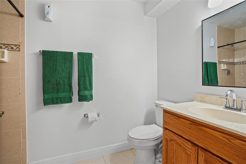 Image 13 of 41 For 5901 Wolverine Rd