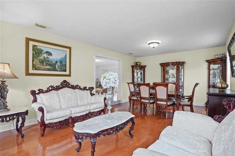 Image 20 of 41 For 5901 Wolverine Rd