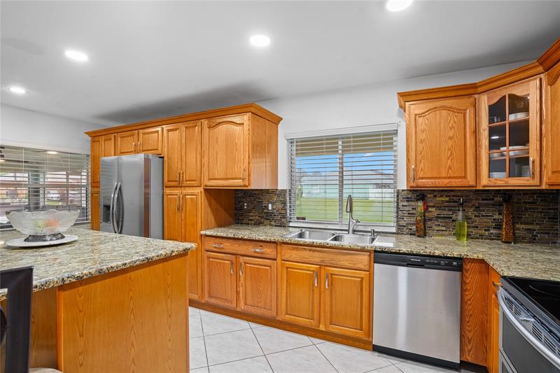 Image 24 of 41 For 5901 Wolverine Rd