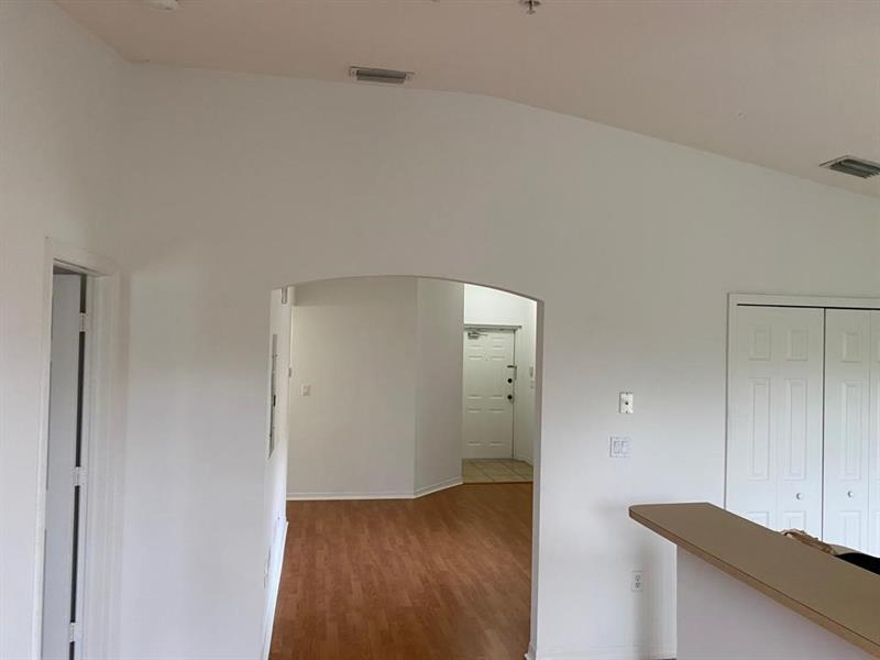 Image 12 of 30 For 22901 88th Pl  201
