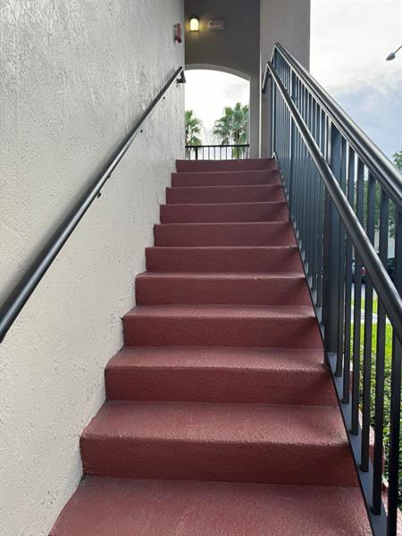 Image 4 of 30 For 22901 88th Pl  201