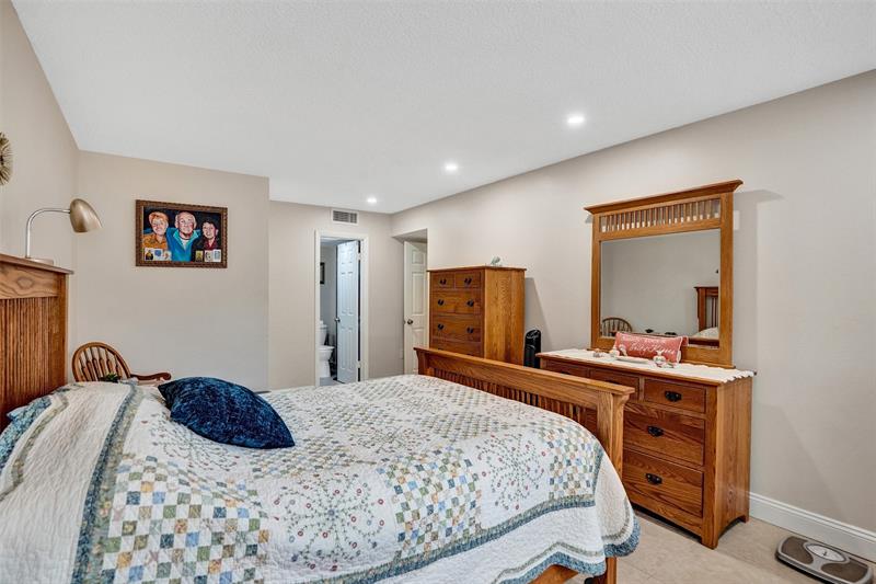 Image 29 of 54 For 4980 Sabal Palm Boulevard  124