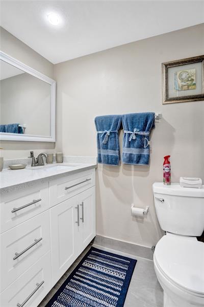 Image 33 of 54 For 4980 Sabal Palm Boulevard  124