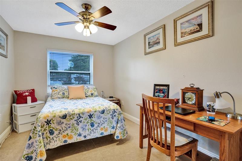 Image 39 of 54 For 4980 Sabal Palm Boulevard  124