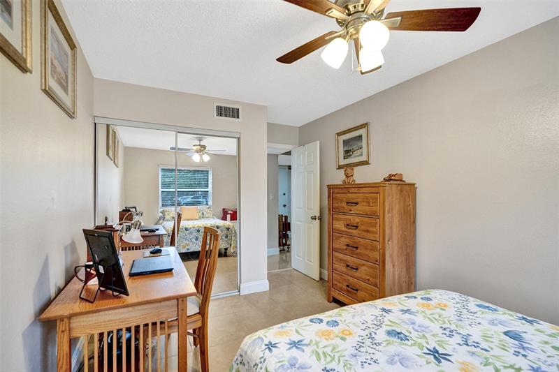 Image 40 of 54 For 4980 Sabal Palm Boulevard  124