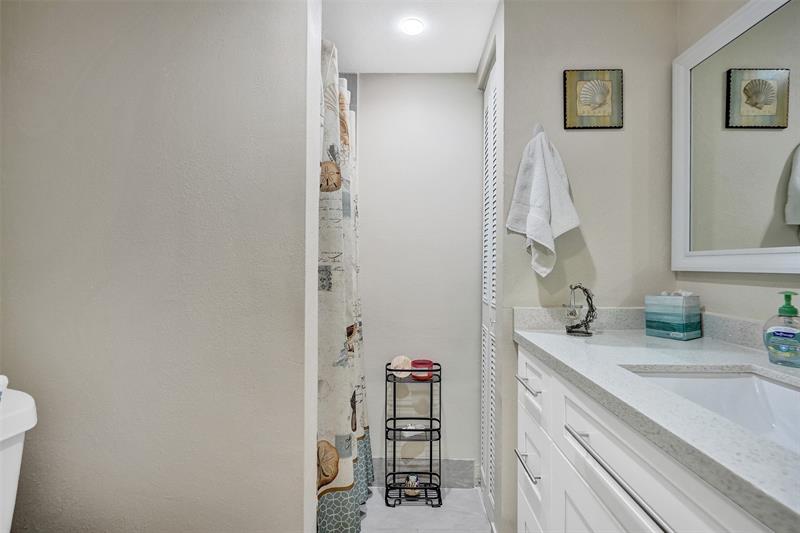 Image 44 of 54 For 4980 Sabal Palm Boulevard  124