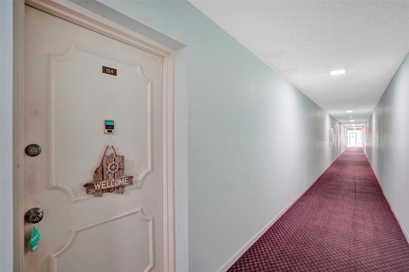 Image 5 of 54 For 4980 Sabal Palm Boulevard  124