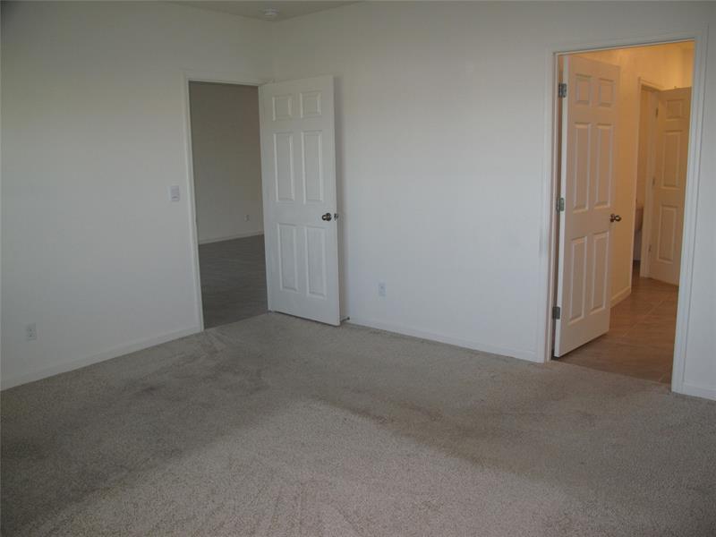 Image 14 of 33 For 12221 Nettuno Way