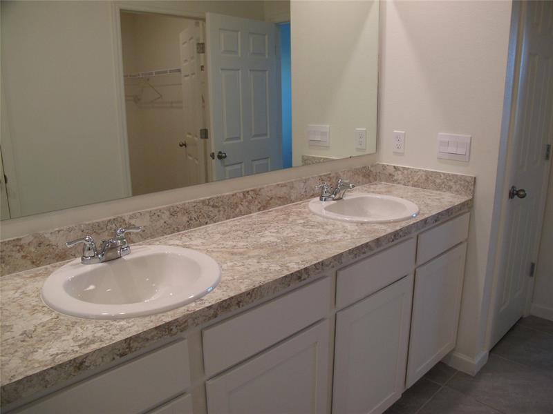 Image 16 of 33 For 12221 Nettuno Way