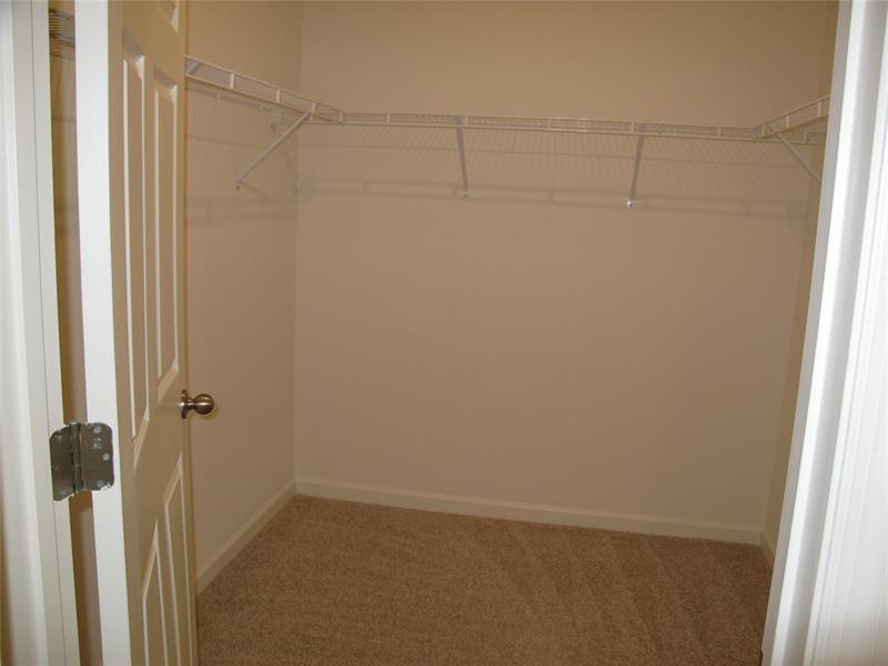 Image 18 of 33 For 12221 Nettuno Way