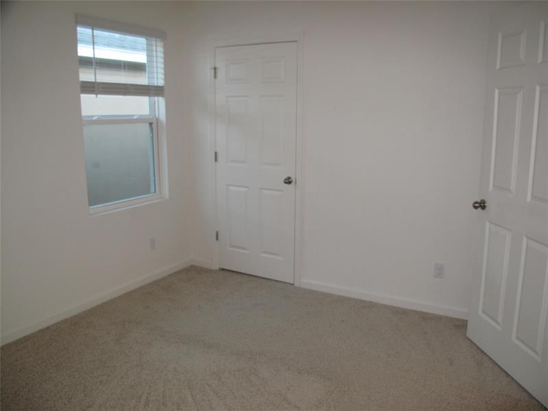 Image 22 of 33 For 12221 Nettuno Way