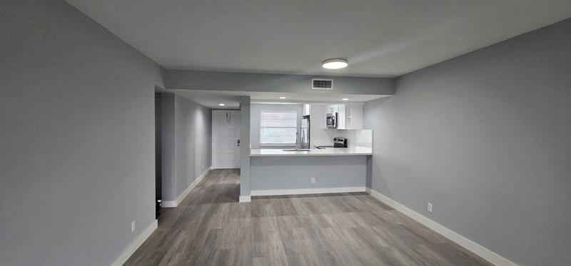 Image 23 of 60 For 3993 Cypress Reach Ct  501