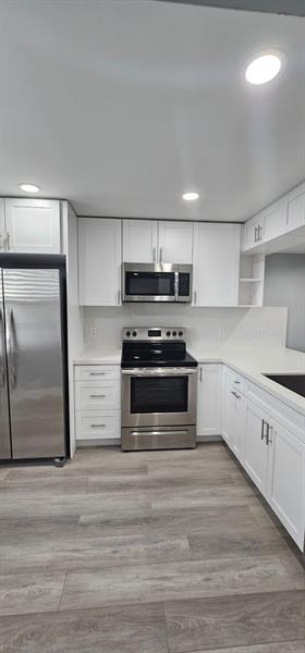 Image 30 of 60 For 3993 Cypress Reach Ct  501