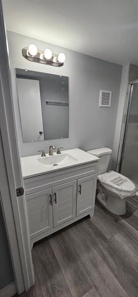 Image 40 of 60 For 3993 Cypress Reach Ct  501