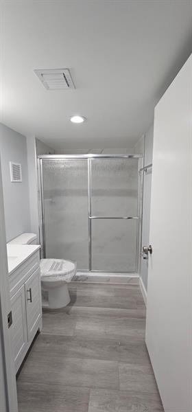 Image 42 of 60 For 3993 Cypress Reach Ct  501