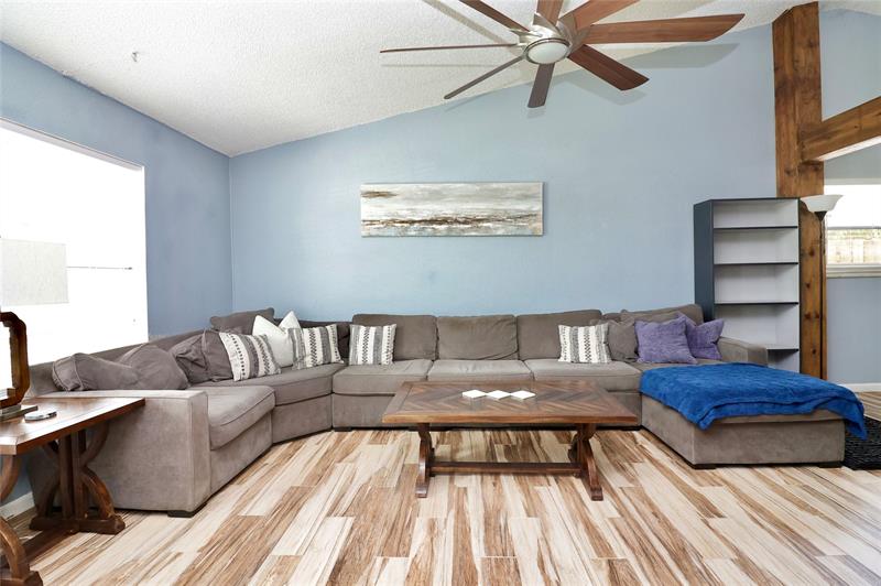 Image 26 of 40 For 7782 Blairwood Cir