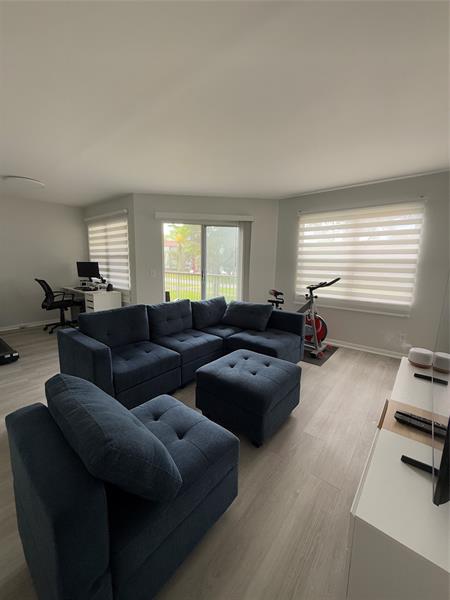 Image 15 of 38 For 12850 4th Ct  203i