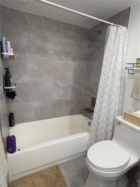 Image 25 of 38 For 12850 4th Ct  203i