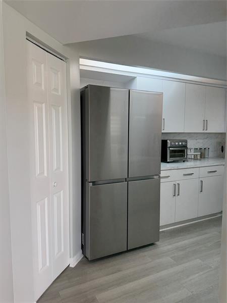 Image 4 of 38 For 12850 4th Ct  203i