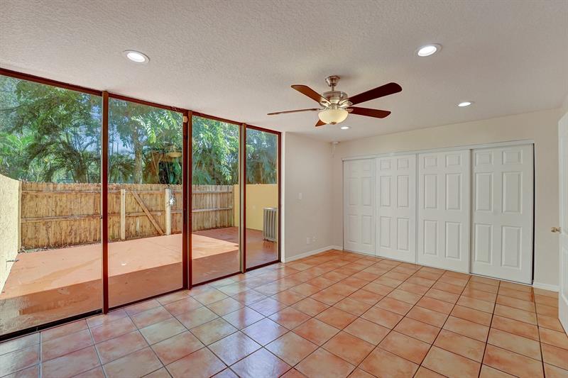 Image 13 of 28 For 760 Cocoplum Circle  7