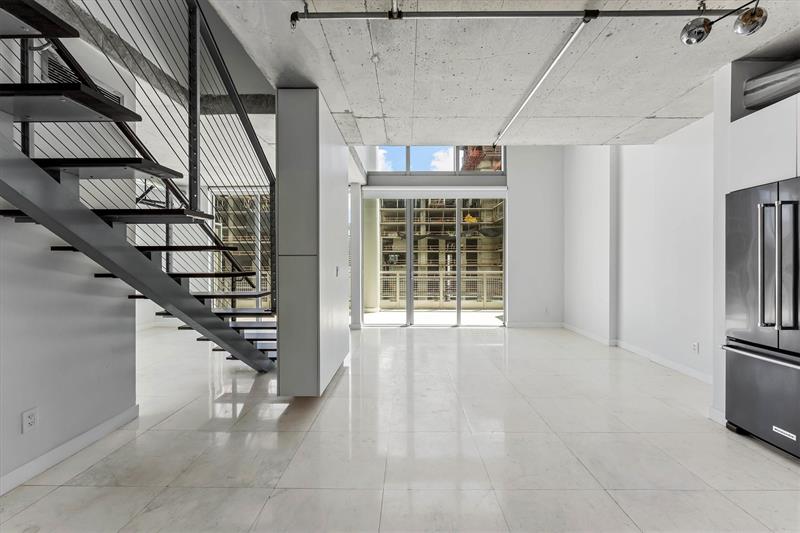 Details for 690 1st Ct  3114, Miami, FL 33130