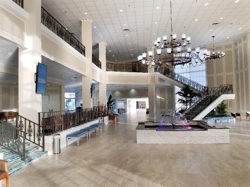 Image 20 of 62 For 144 Farnham F  144