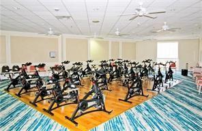 Image 29 of 62 For 144 Farnham F  144