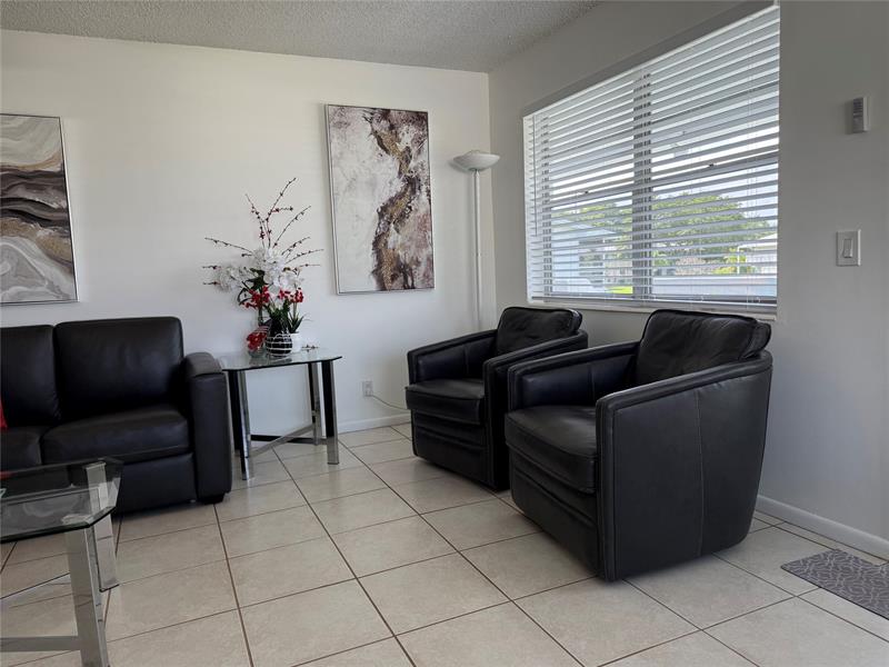 Image 61 of 62 For 144 Farnham F  144