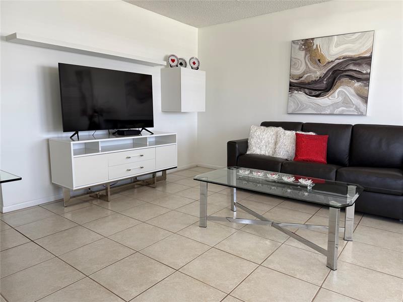 Image 62 of 62 For 144 Farnham F  144