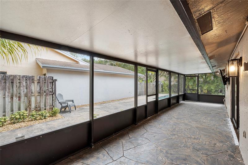 Image 3 of 9 For 5308 92nd Ave