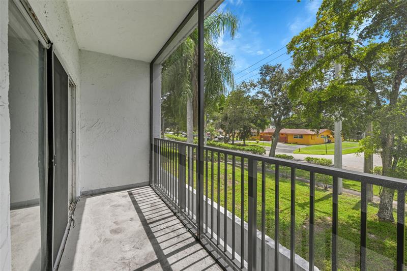 Image 18 of 23 For 7541 16th St  1211