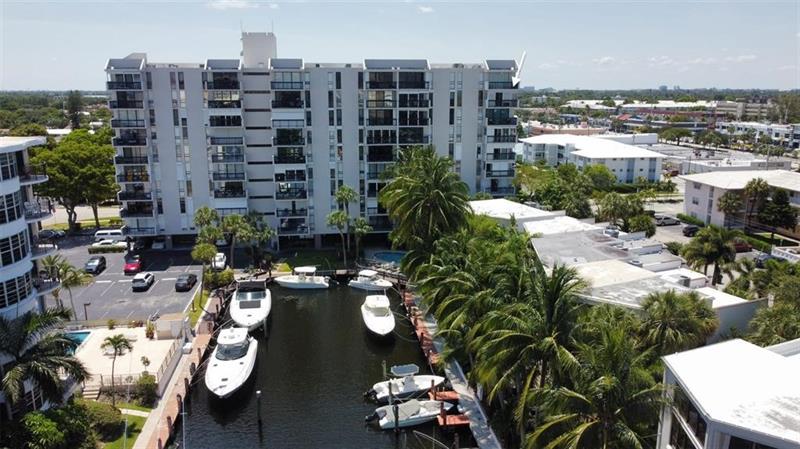 Listing Details for 4800 Bayview Dr  306, Fort Lauderdale, FL 33308