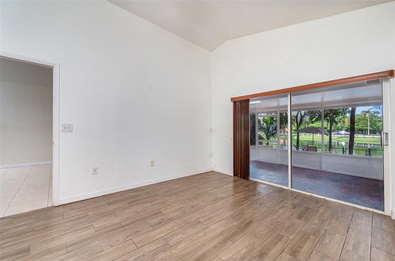 Image 41 of 54 For 205 159th Way