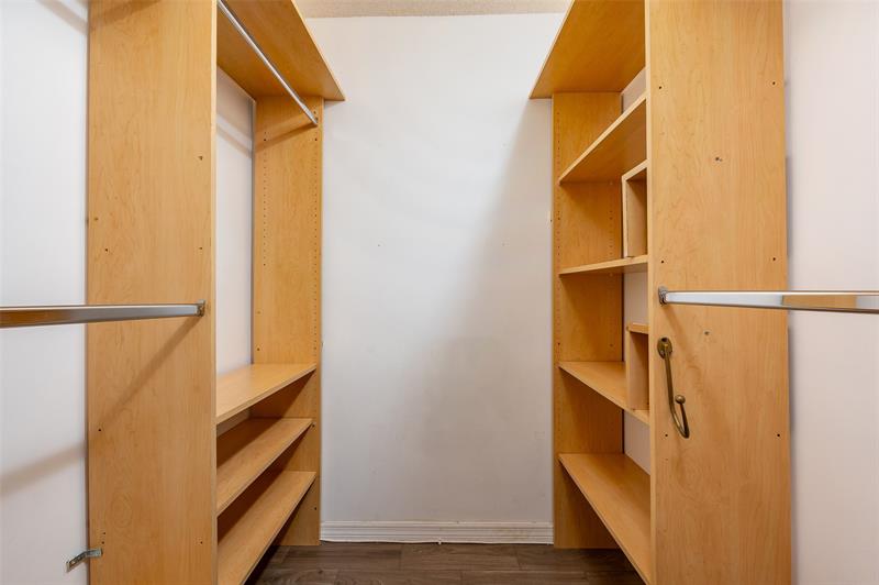 Image 42 of 54 For 205 159th Way