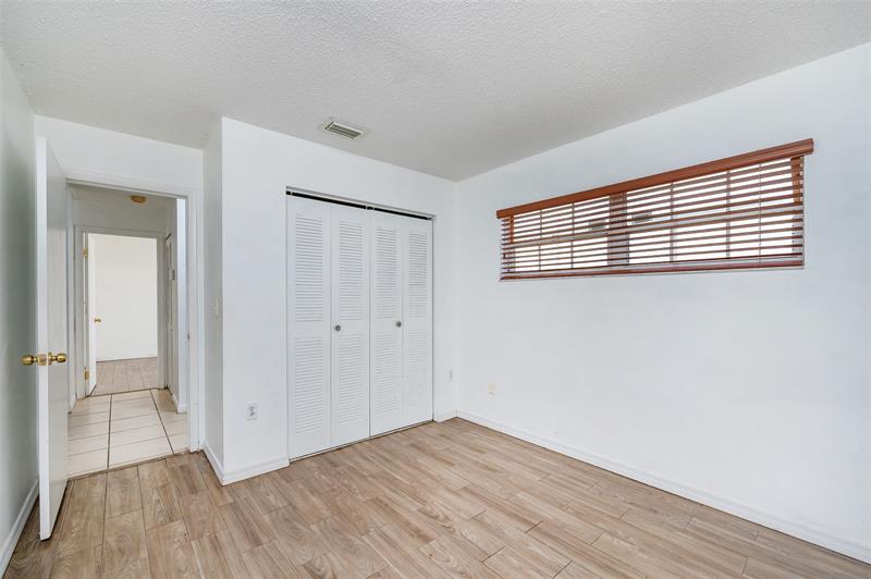 Image 51 of 54 For 205 159th Way