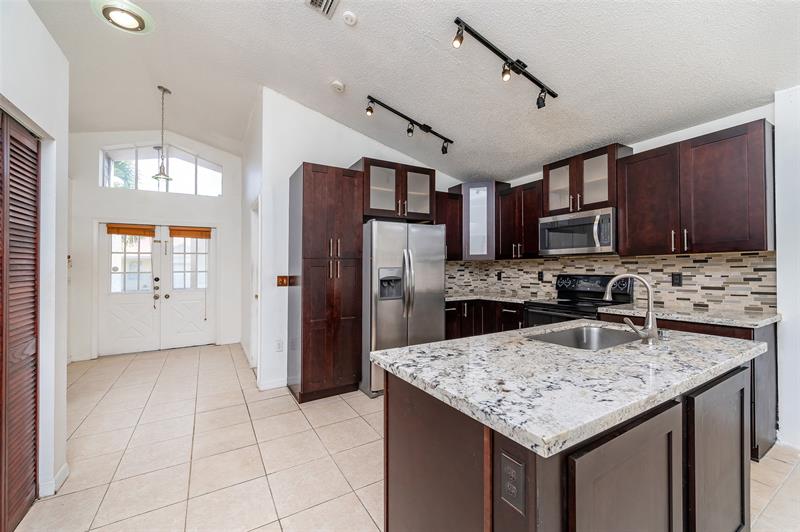 Image 7 of 54 For 205 159th Way