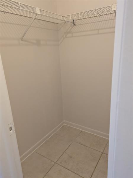 Image 8 of 11 For 2771 Riverside Dr  317-a