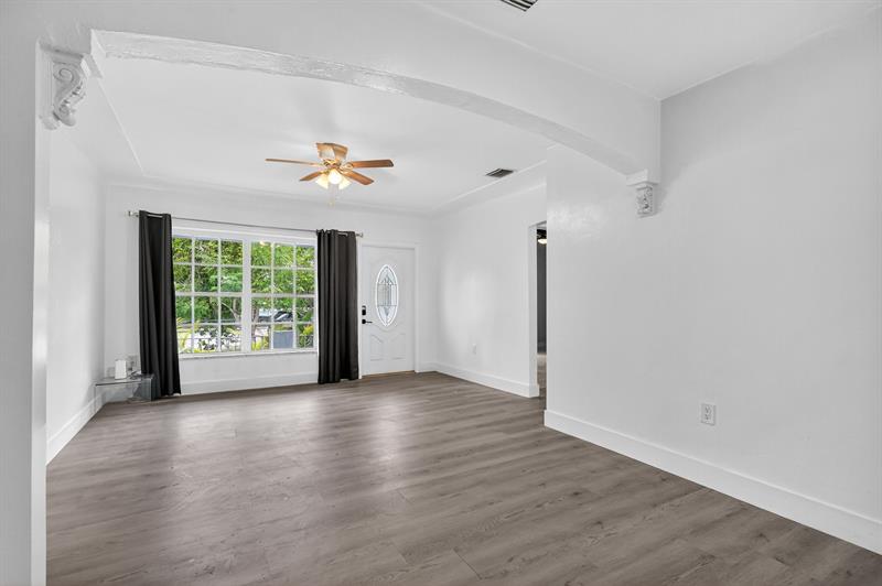 Image 20 of 28 For 40 68th St  