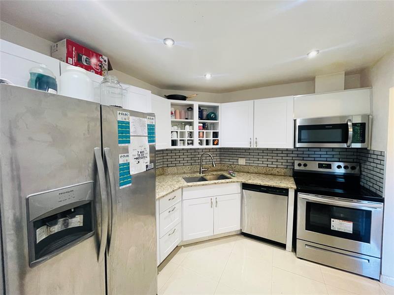 Details for 6300 Falls Circle Dr  412, Lauderhill, FL 33319