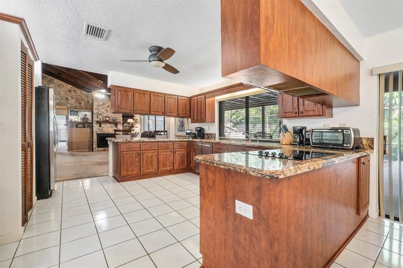 Image 12 of 29 For 9953 20th St