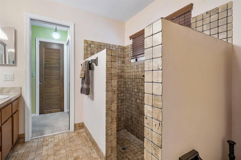 Image 16 of 29 For 9953 20th St