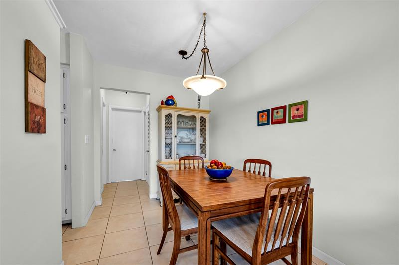 Image 15 of 48 For 1000 11th Ave  #12a Bldg