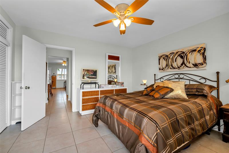 Image 25 of 48 For 1000 11th Ave  #12a Bldg